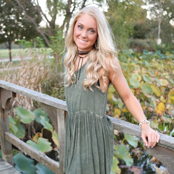 Meet your Posher, Rachel - Picture 1 of 5